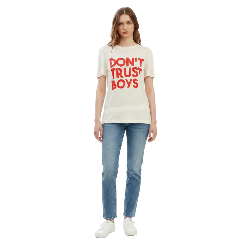 Damen Rundhals T-Shirt aus Baumwolle in Weiß mit rotem Text